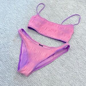 TRIANGL BIKINI OMBRÉ PINK/PURPLE. TOP: SMALL++ & BOTTOM: CHEEKY MEDIUM 🩷💜🖤